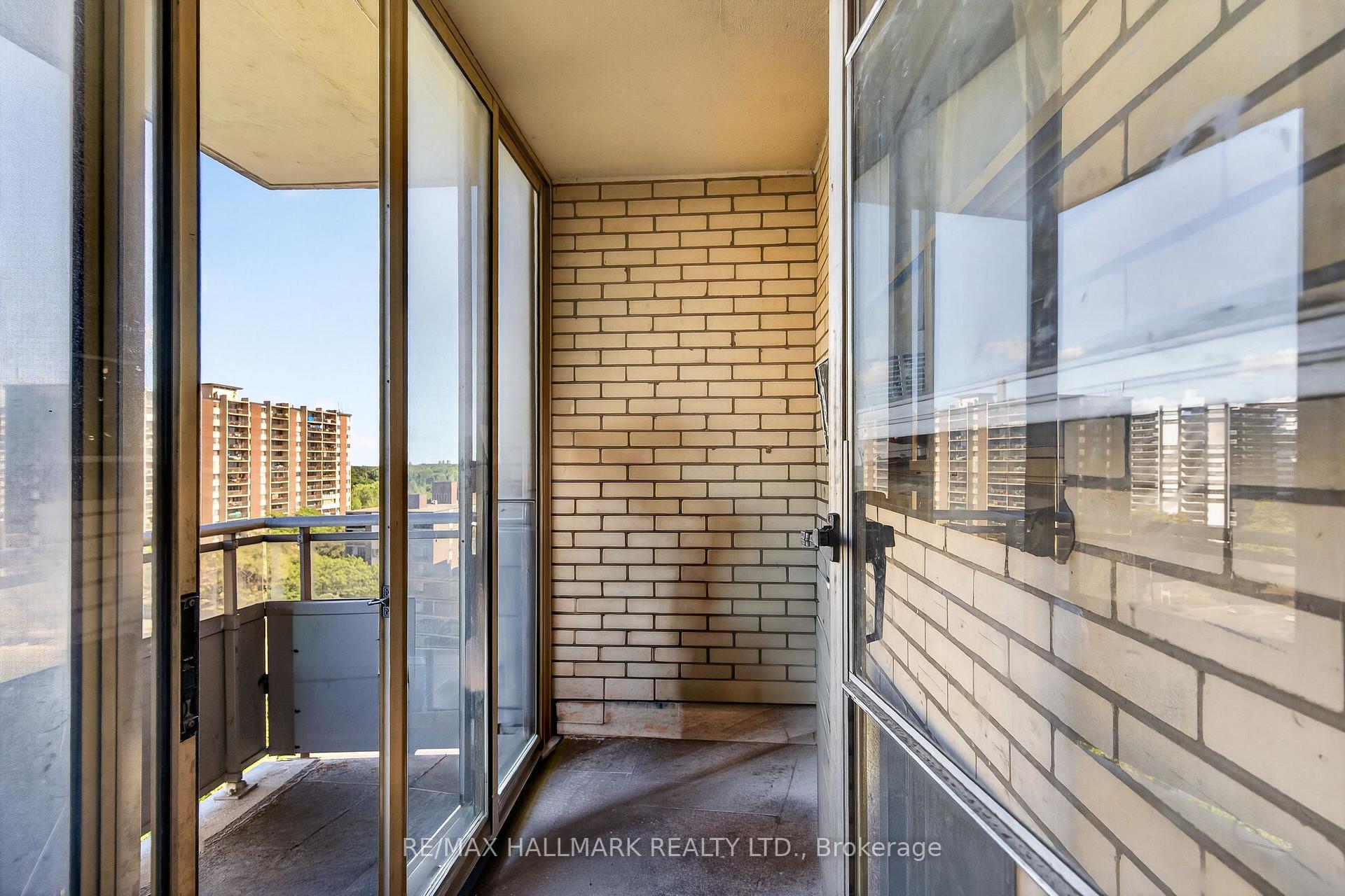 Photo 29 of Unit 912, 370 Dixon Road, Etobicoke, Kingsview Village-The Westway — HOMEH
