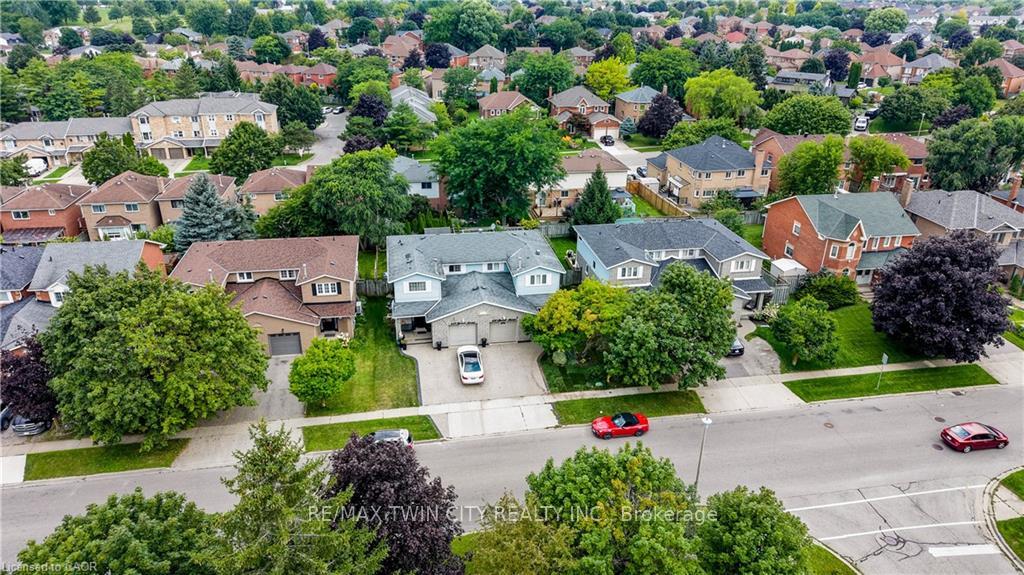 Photo 2 of 451 Burnett Avenue, Cambridge, Fiddlesticks — HOMEH