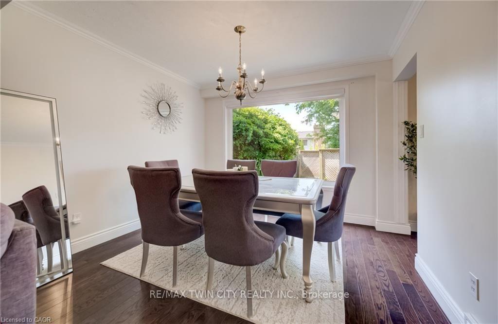 Photo 10 of 451 Burnett Avenue, Cambridge, Fiddlesticks — HOMEH