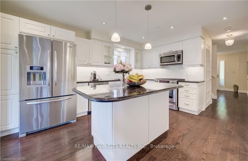 Photo 13 of 451 Burnett Avenue, Cambridge, Fiddlesticks — HOMEH
