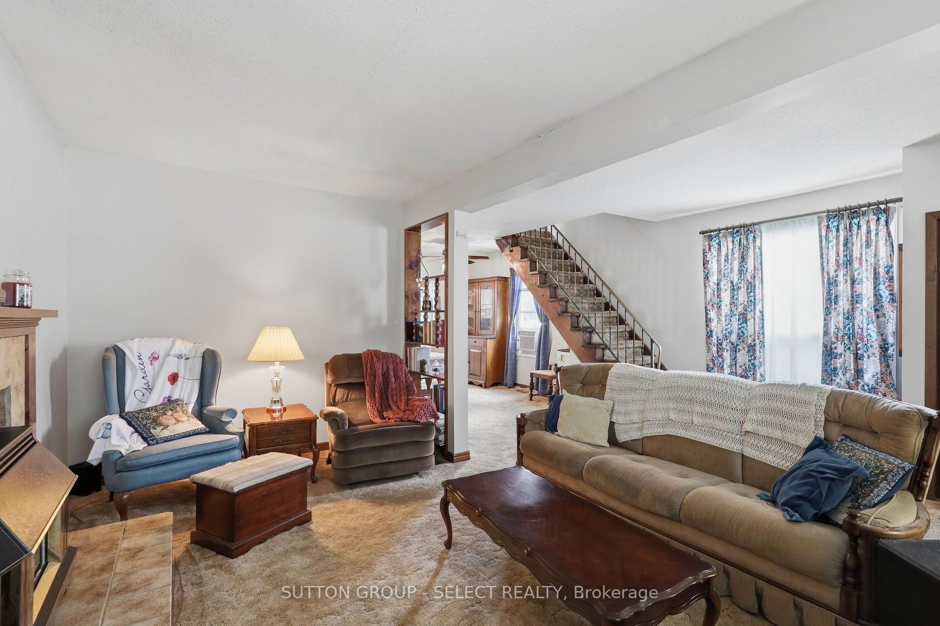 Photo 12 of 349 Edmonton Street, London, East H — HOMEH
