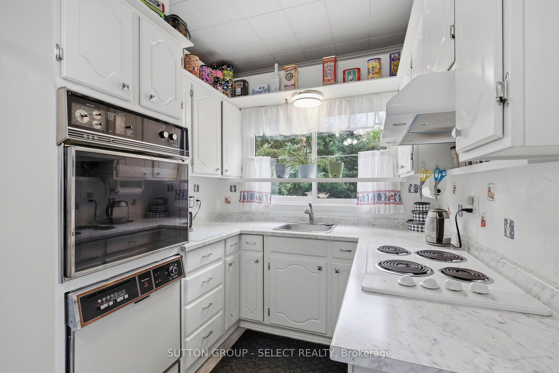 Photo 21 of 349 Edmonton Street, London, East H — HOMEH