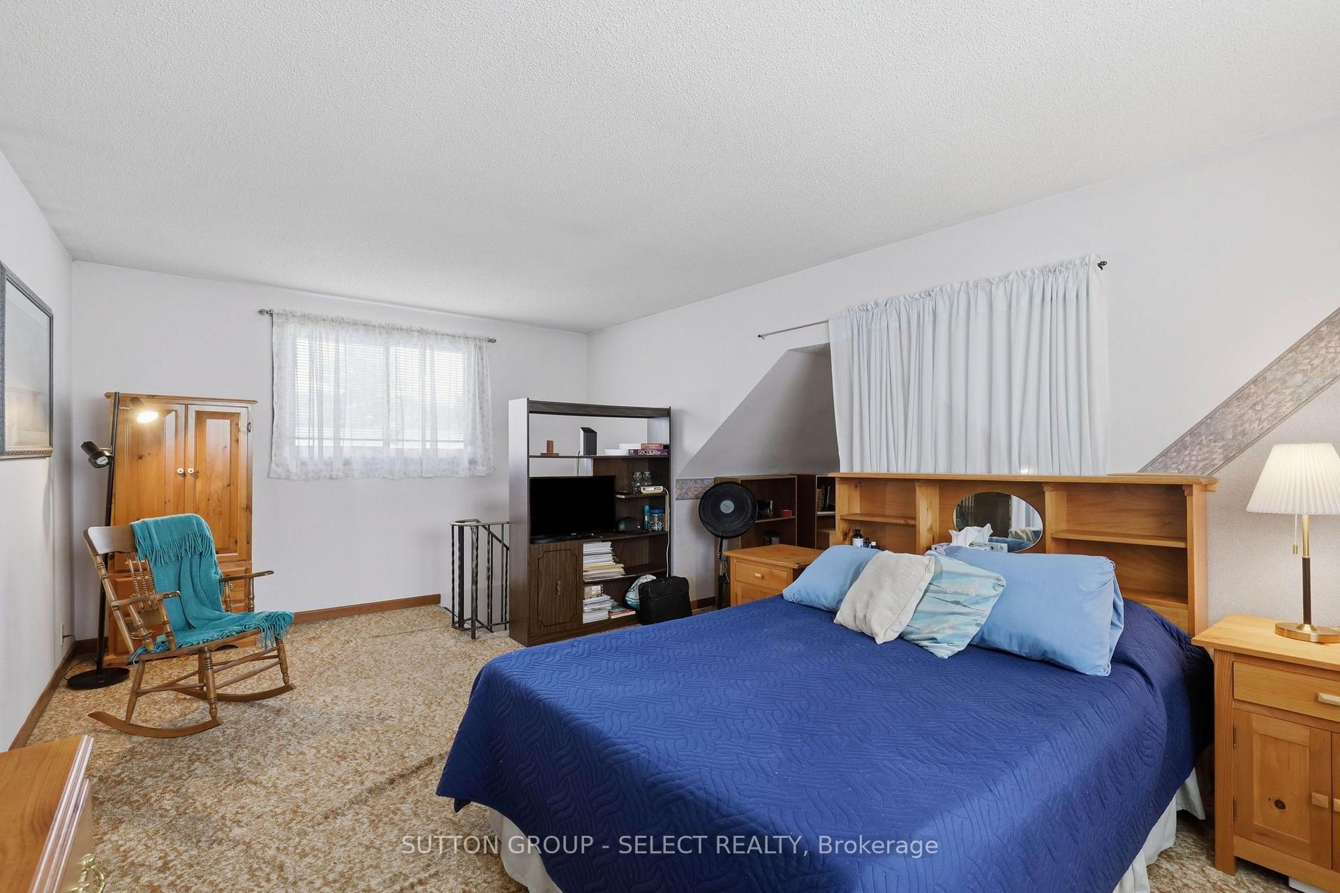 Photo 31 of 349 Edmonton Street, London, East H — HOMEH