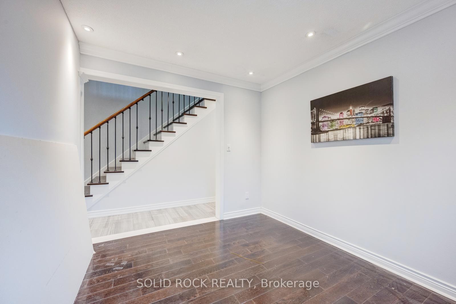 Photo 19 of 18 Maple Bush Avenue, North York, Humberlea-Pelmo Park — HOMEH