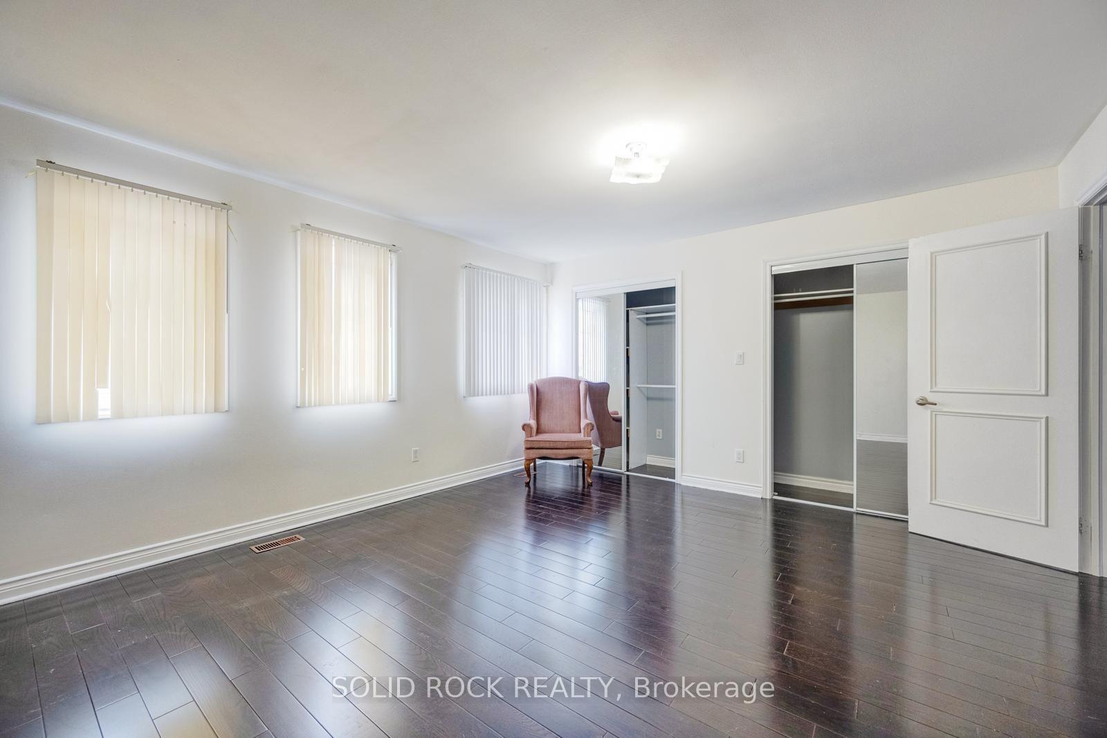 Photo 23 of 18 Maple Bush Avenue, North York, Humberlea-Pelmo Park — HOMEH