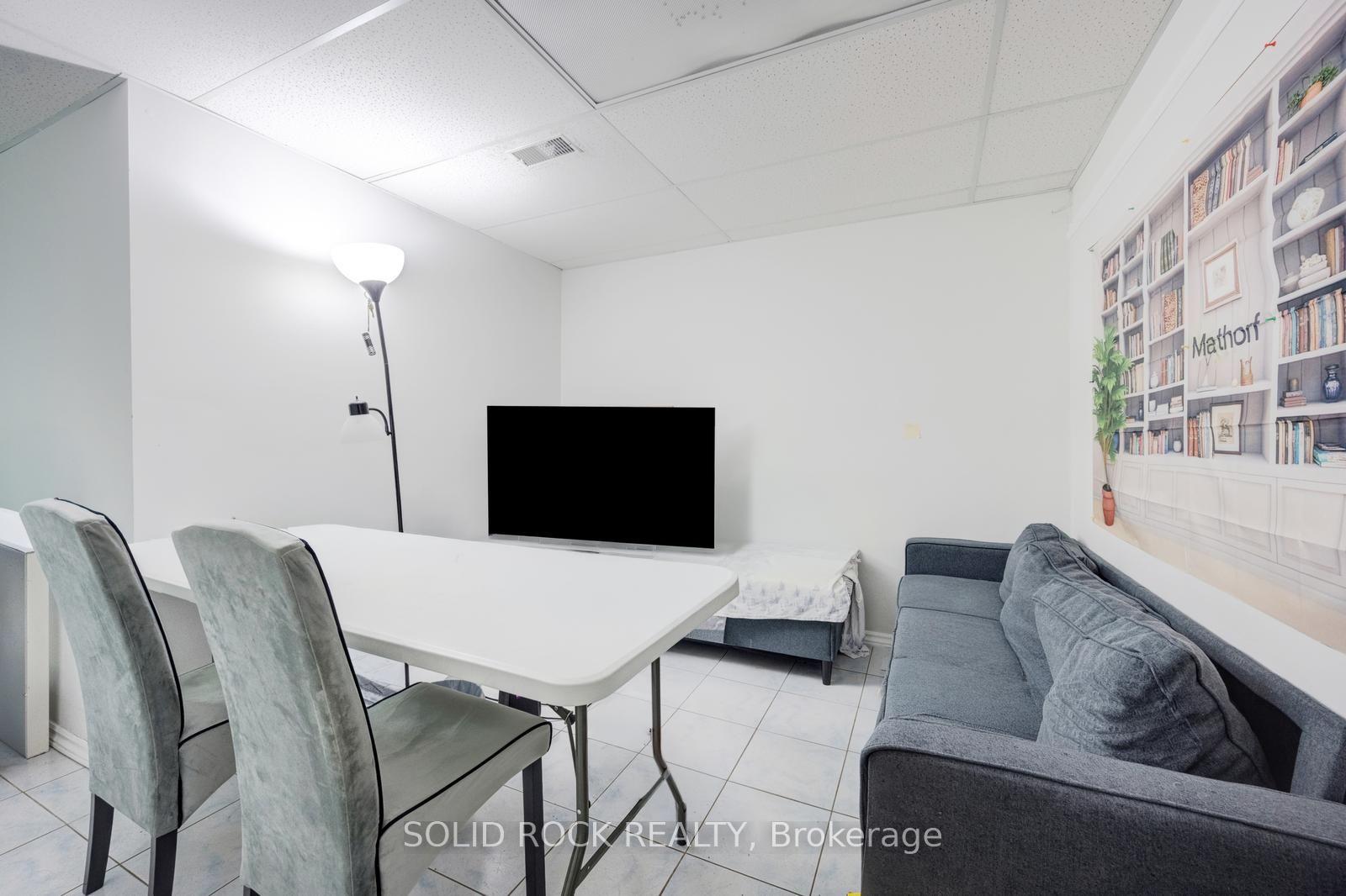 Photo 41 of 18 Maple Bush Avenue, North York, Humberlea-Pelmo Park — HOMEH