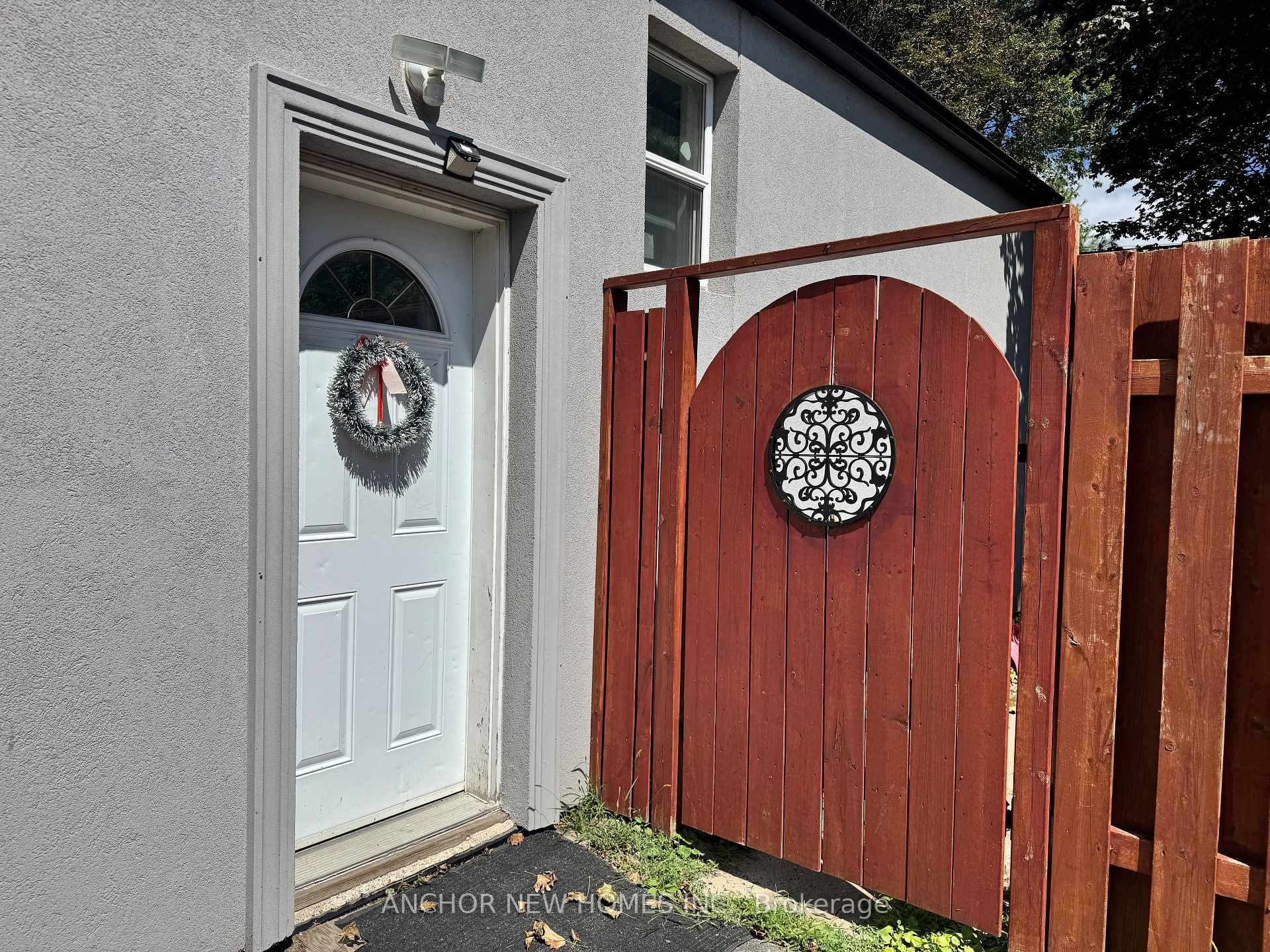 Photo 3 of Unit Basement, 52 Leahann Drive, Scarborough, Dorset Park — HOMEH