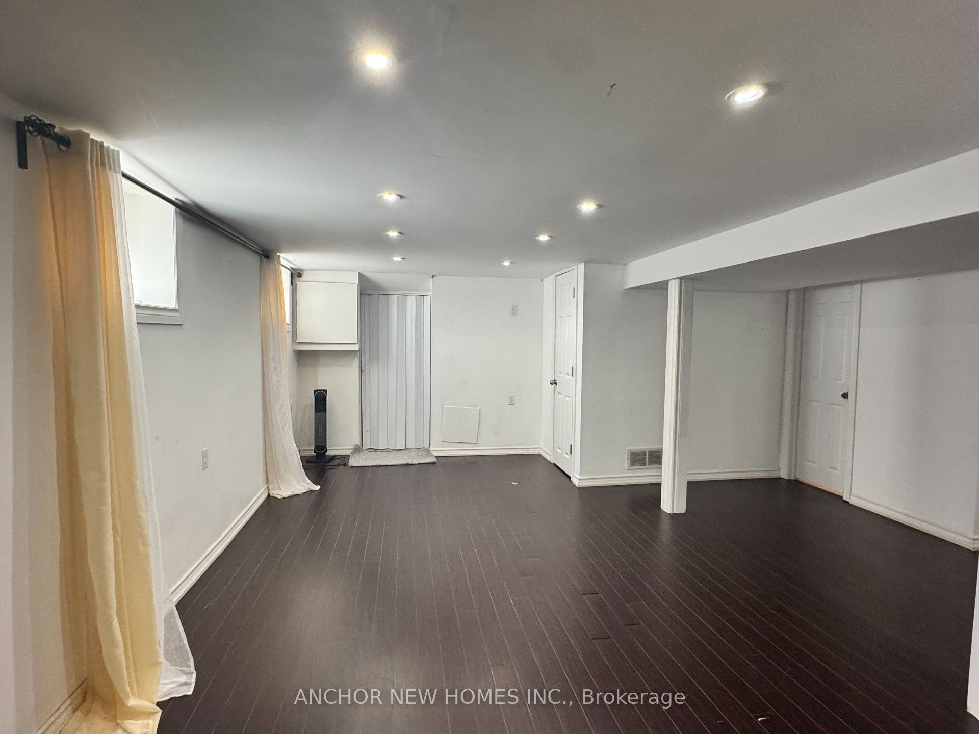 Photo 4 of Unit Basement, 52 Leahann Drive, Scarborough, Dorset Park — HOMEH