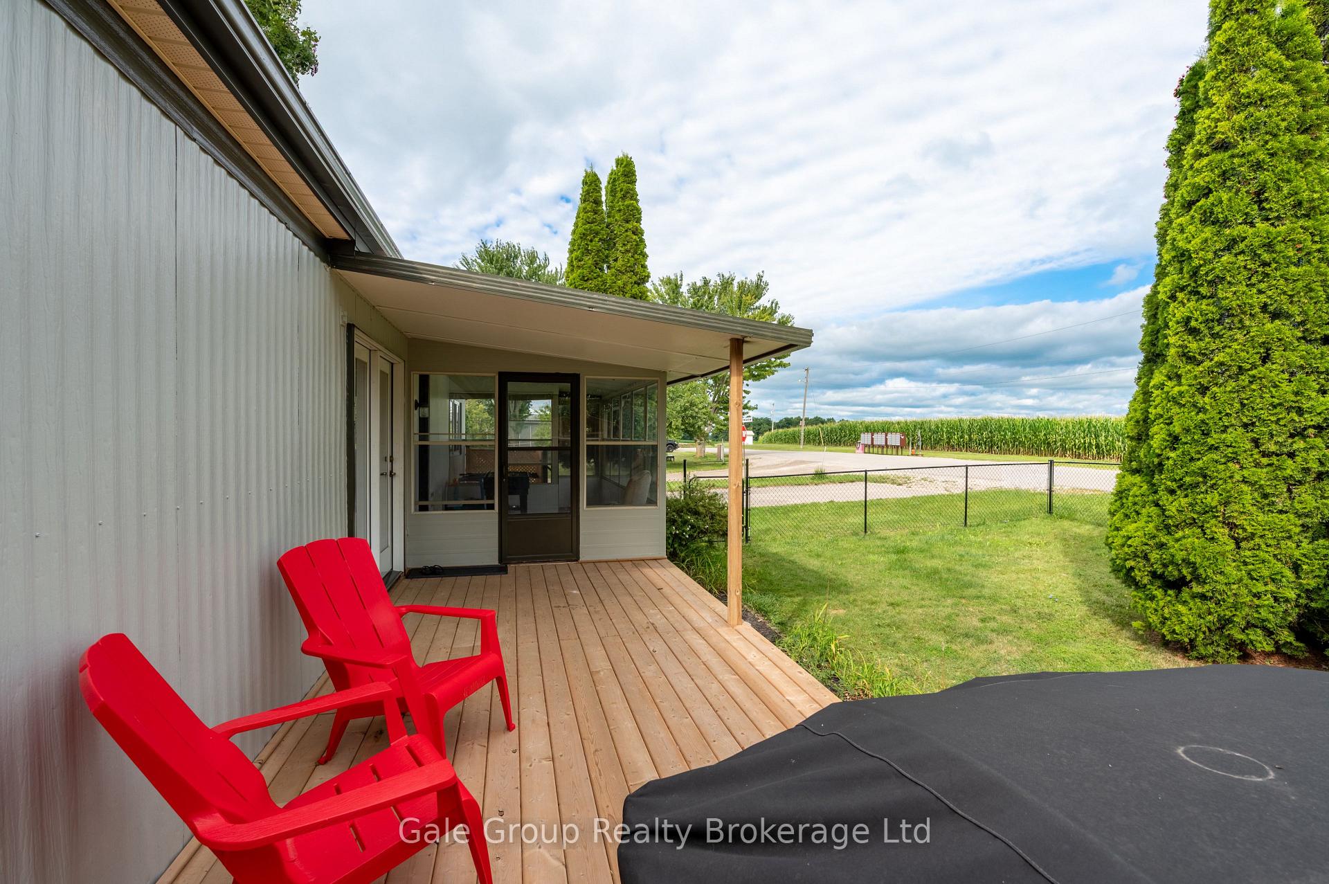 Photo 10 of 32 Pineview Ave, Malahide, Lyons — HOMEH