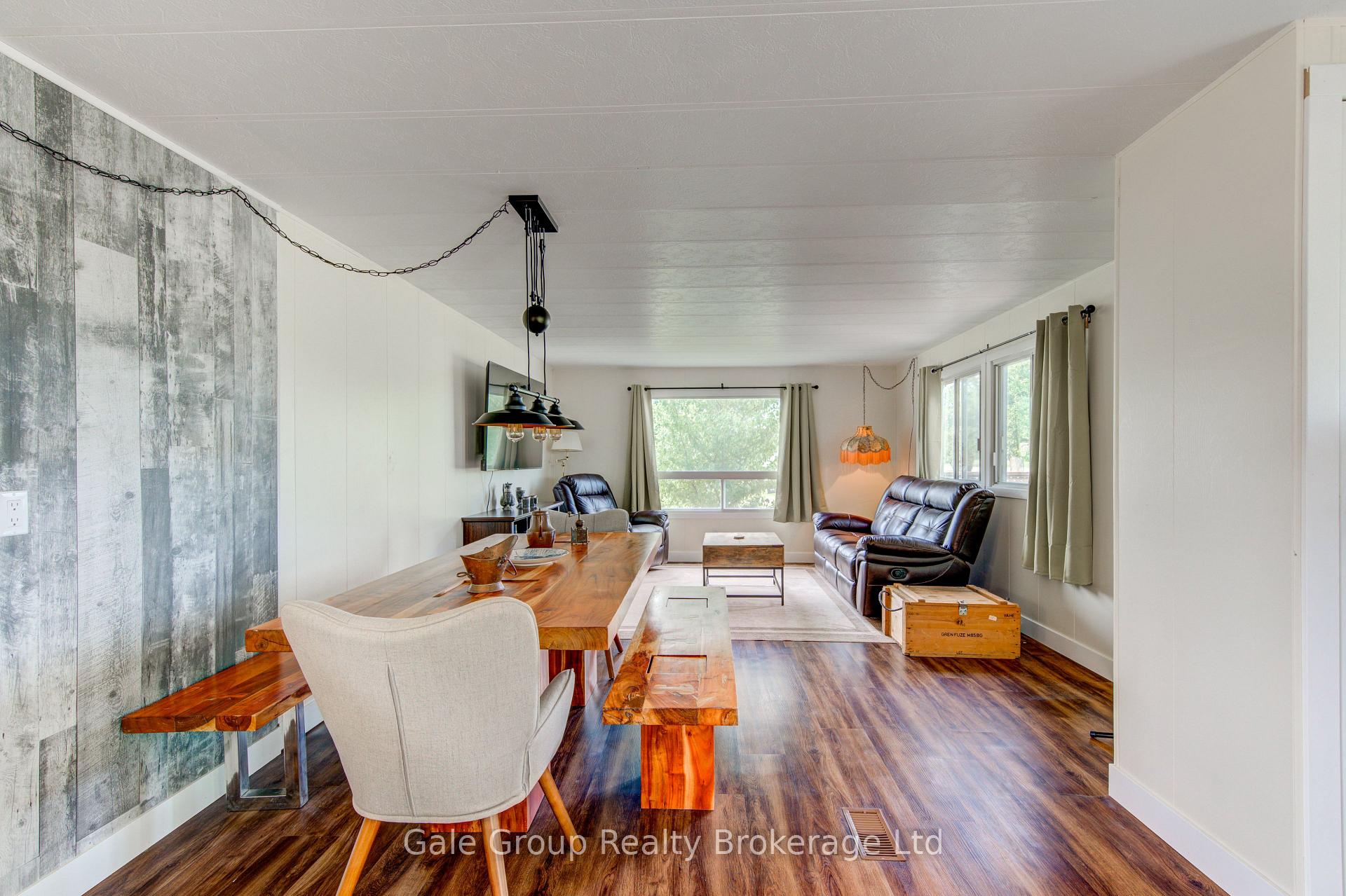 Photo 23 of 32 Pineview Ave, Malahide, Lyons — HOMEH
