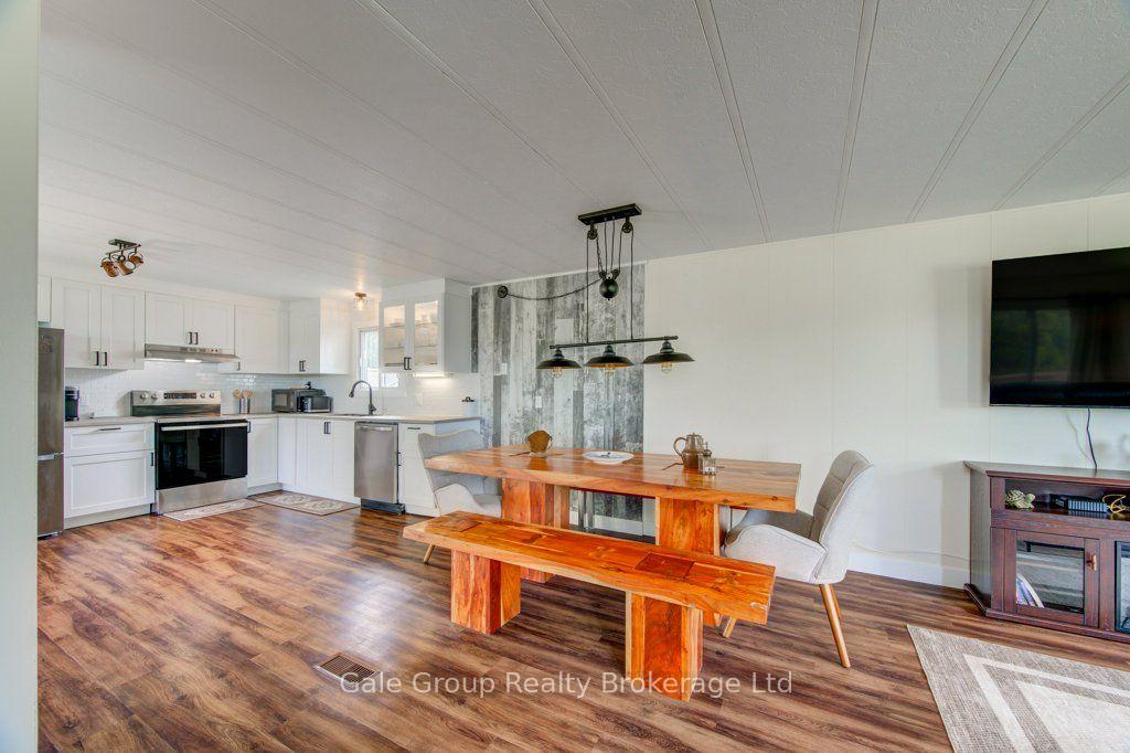 Photo 26 of 32 Pineview Ave, Malahide, Lyons — HOMEH