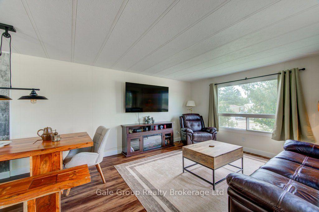 Photo 28 of 32 Pineview Ave, Malahide, Lyons — HOMEH