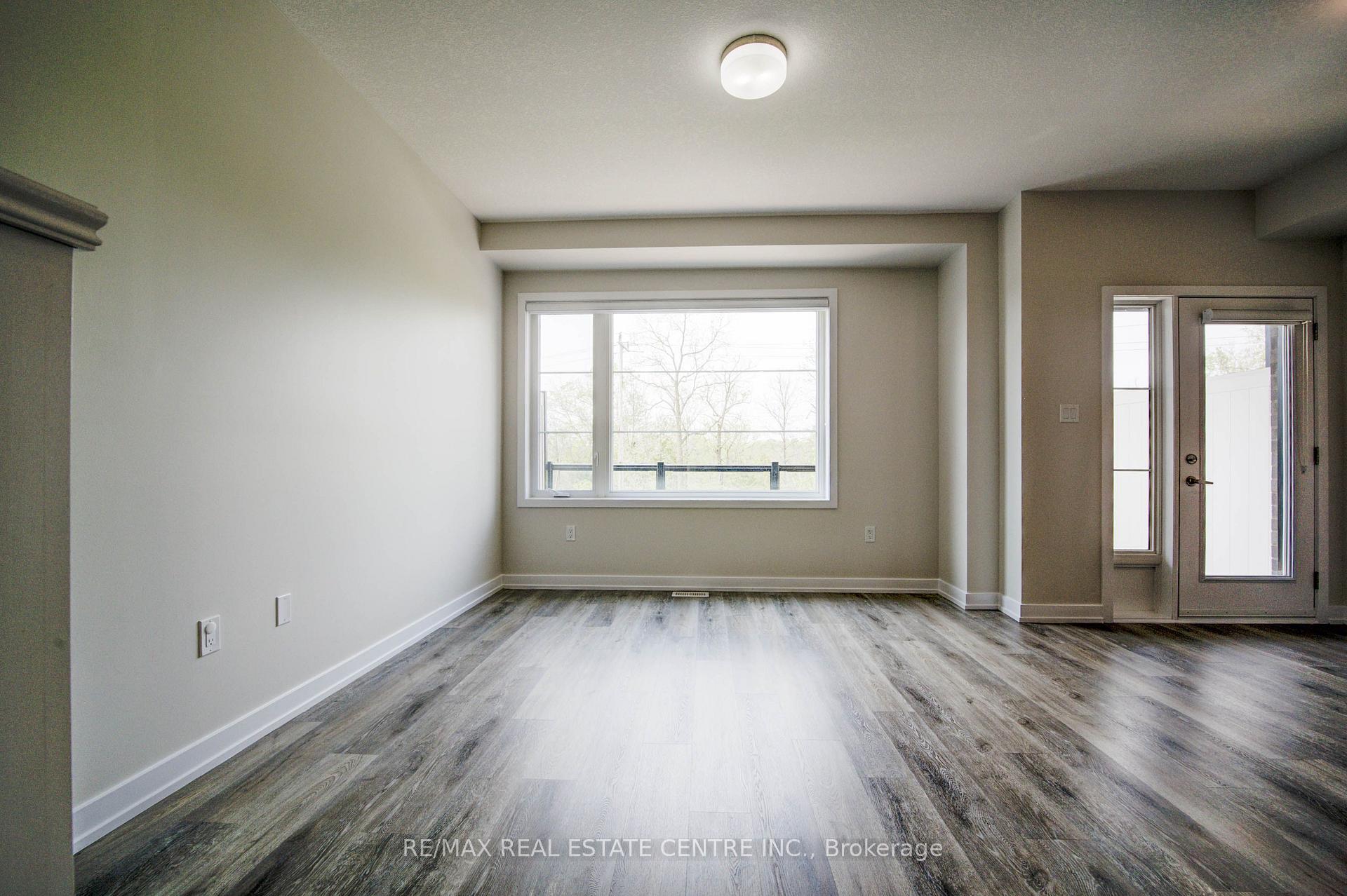 Photo 8 of Unit 7, 350 River Road, Cambridge, Hespeler Village — HOMEH