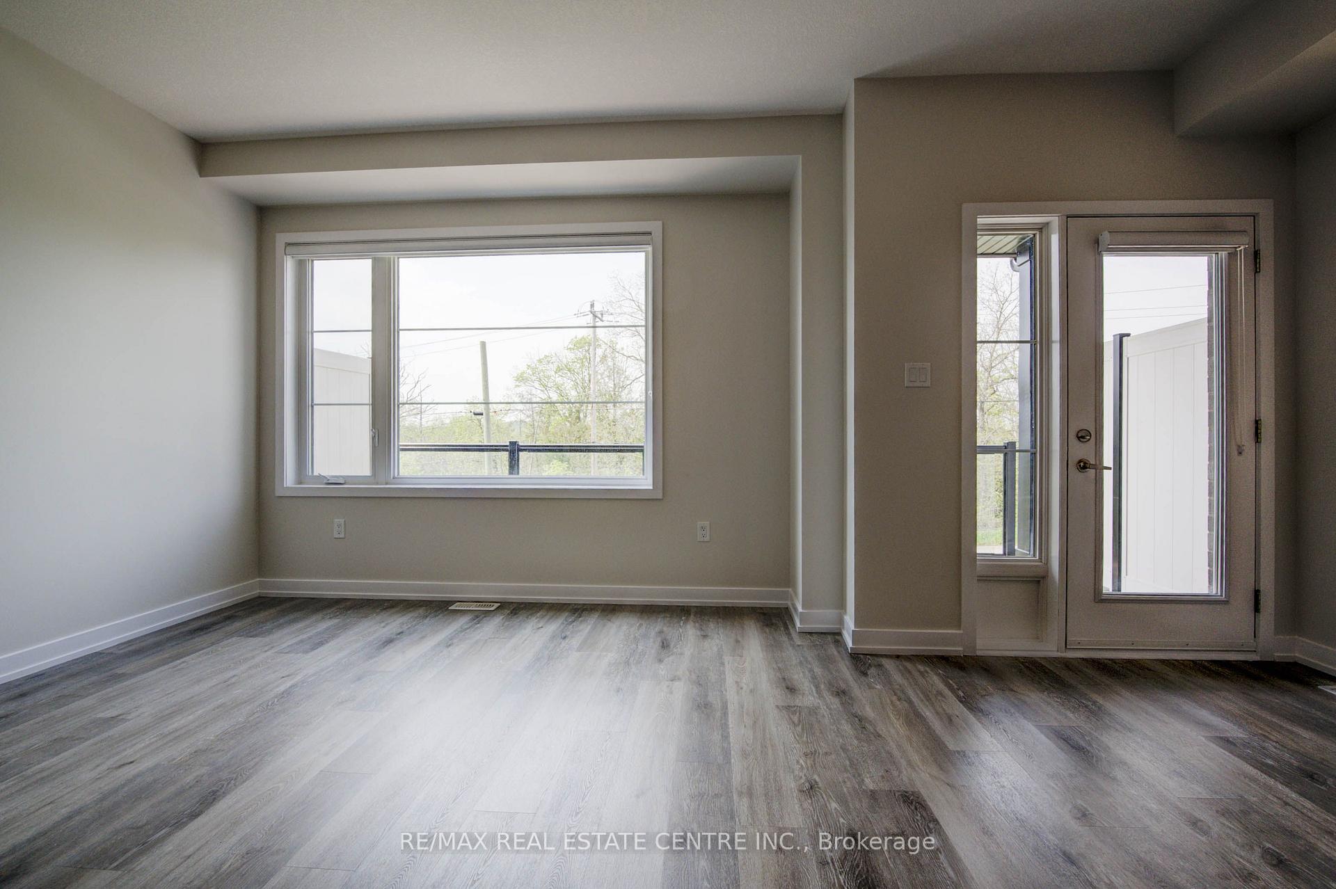 Photo 13 of Unit 7, 350 River Road, Cambridge, Hespeler Village — HOMEH
