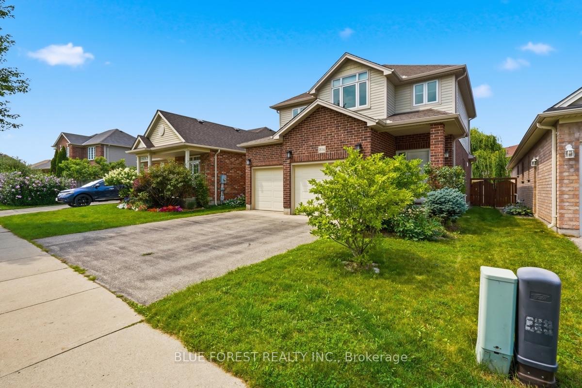Photo 4 of 1834 Dormer Drive, London, South U — HOMEH