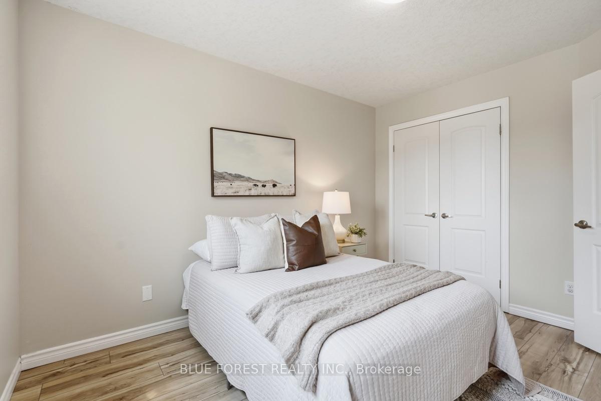 Photo 23 of 1834 Dormer Drive, London, South U — HOMEH