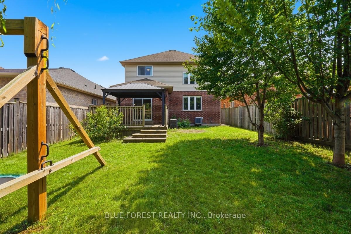 Photo 32 of 1834 Dormer Drive, London, South U — HOMEH