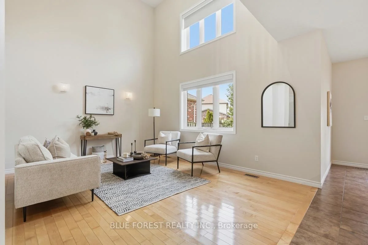 Photo 9 of 1834 Dormer Drive, London, South U — HOMEH