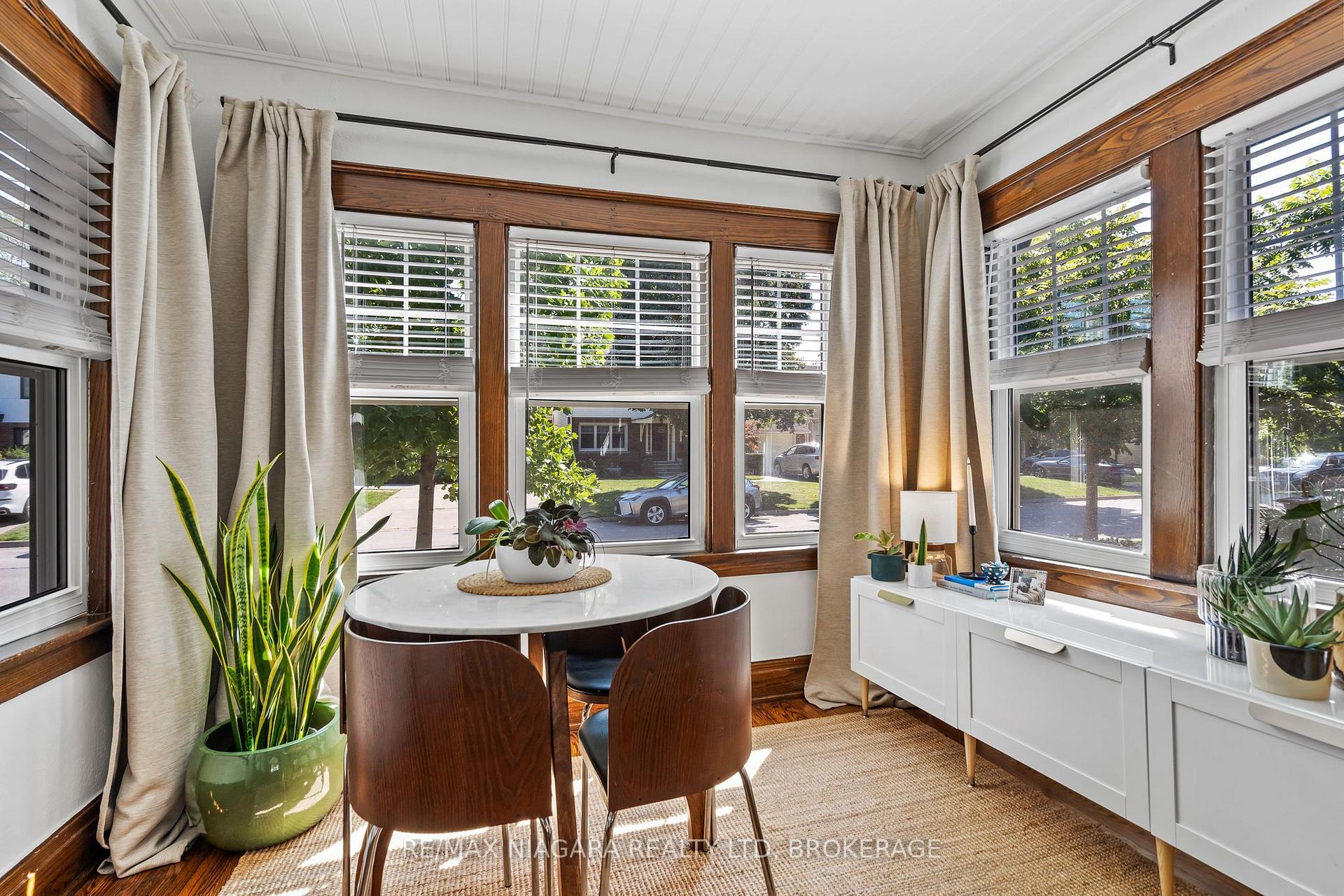 Photo 9 of 66 Highland Avenue, St. Catharines, Old Glenridge — HOMEH