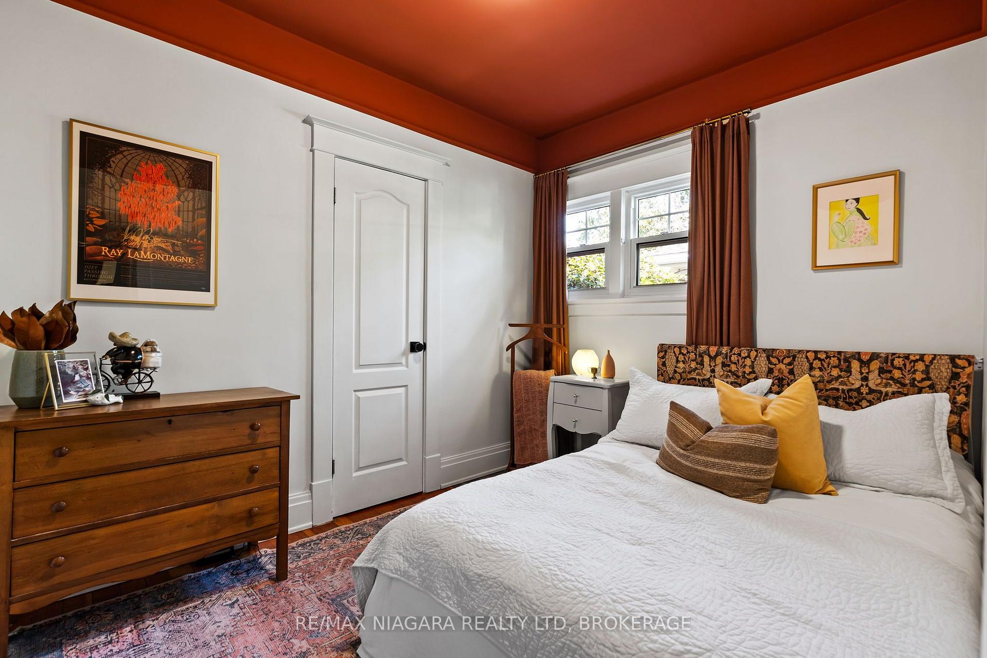 Photo 18 of 66 Highland Avenue, St. Catharines, Old Glenridge — HOMEH