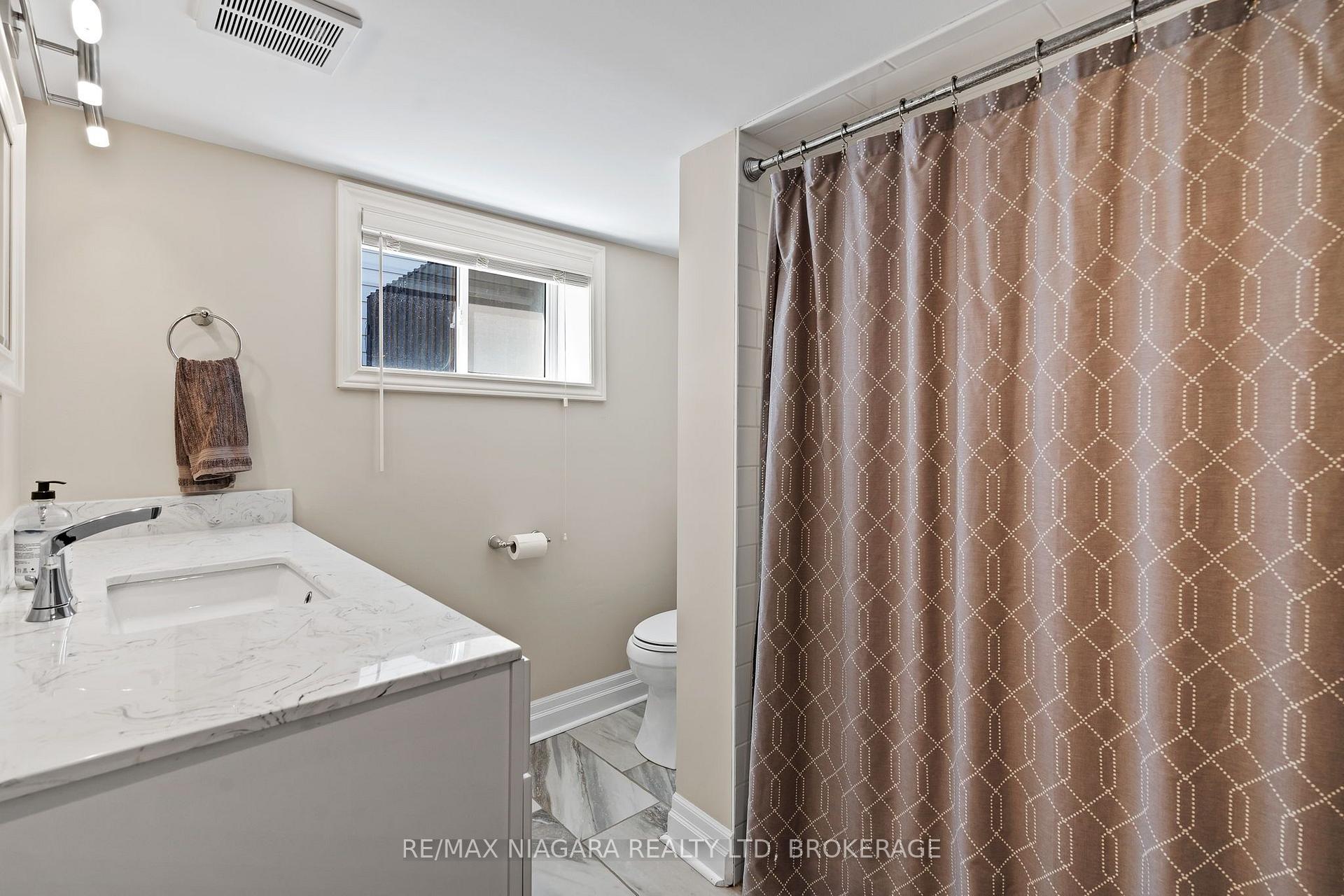 Photo 25 of 66 Highland Avenue, St. Catharines, Old Glenridge — HOMEH