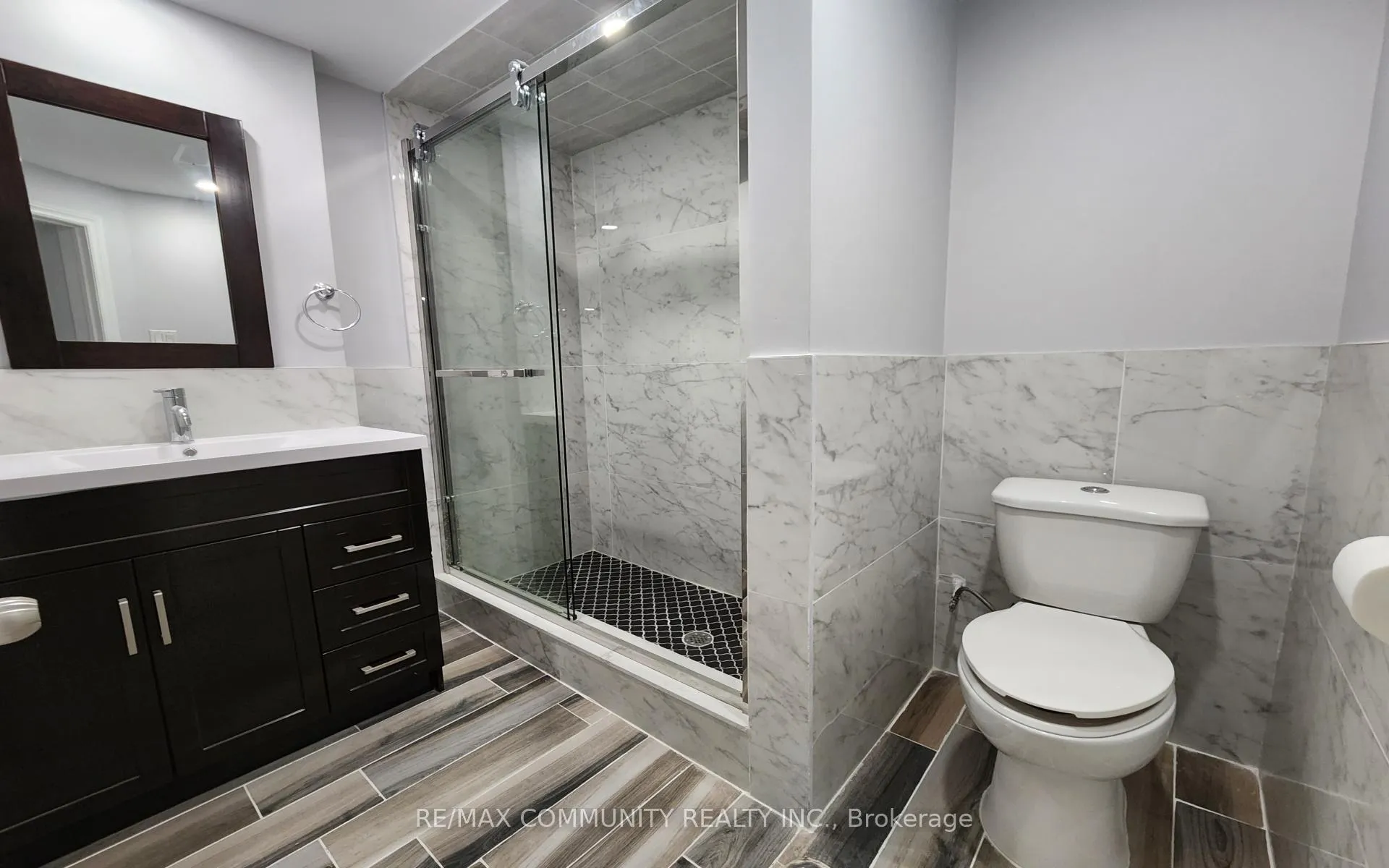 Photo 3 of Unit Bsmt, 1004 Maury Crescent, Pickering, Liverpool — HOMEH