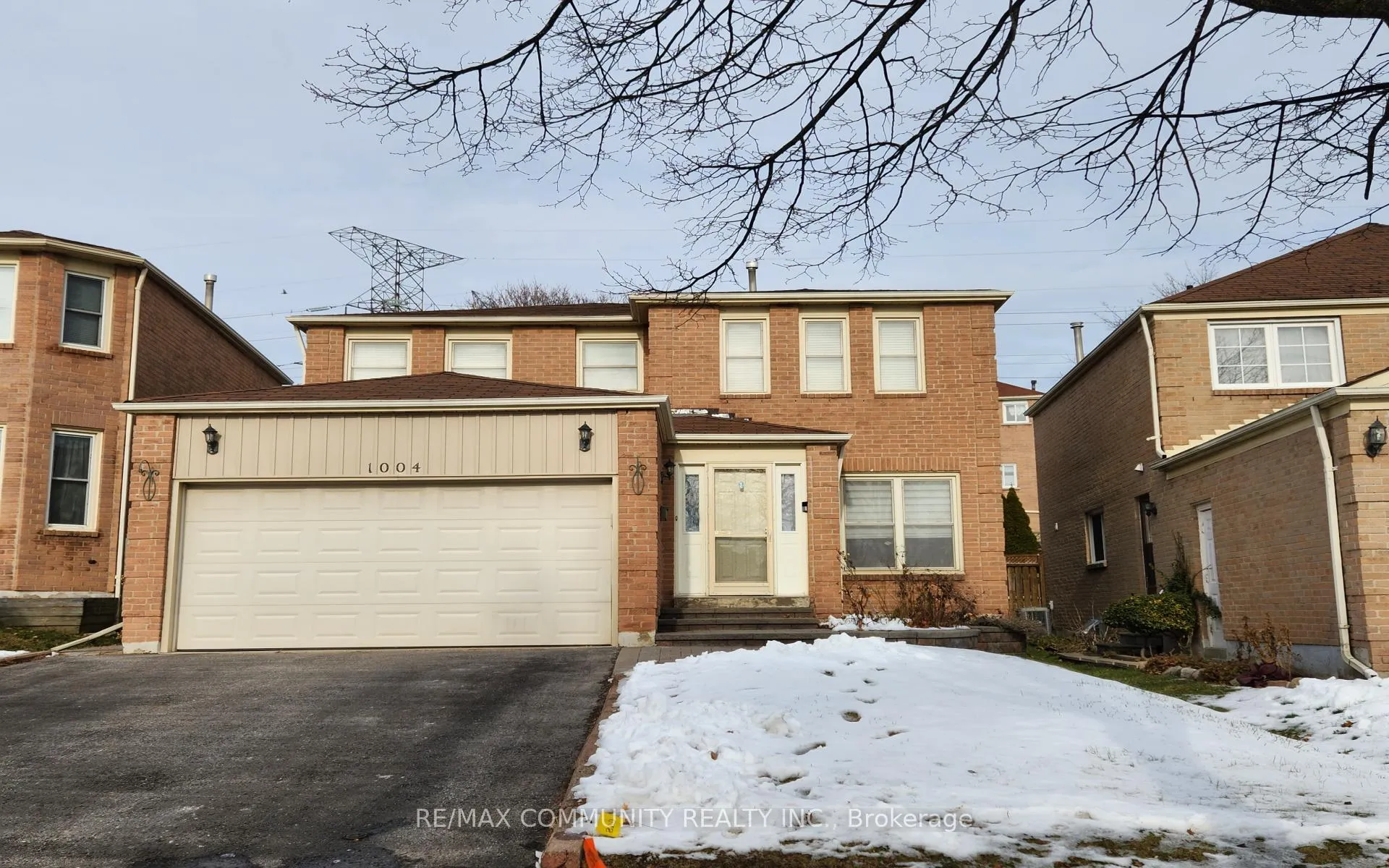 Photo 9 of Unit Bsmt, 1004 Maury Crescent, Pickering, Liverpool — HOMEH