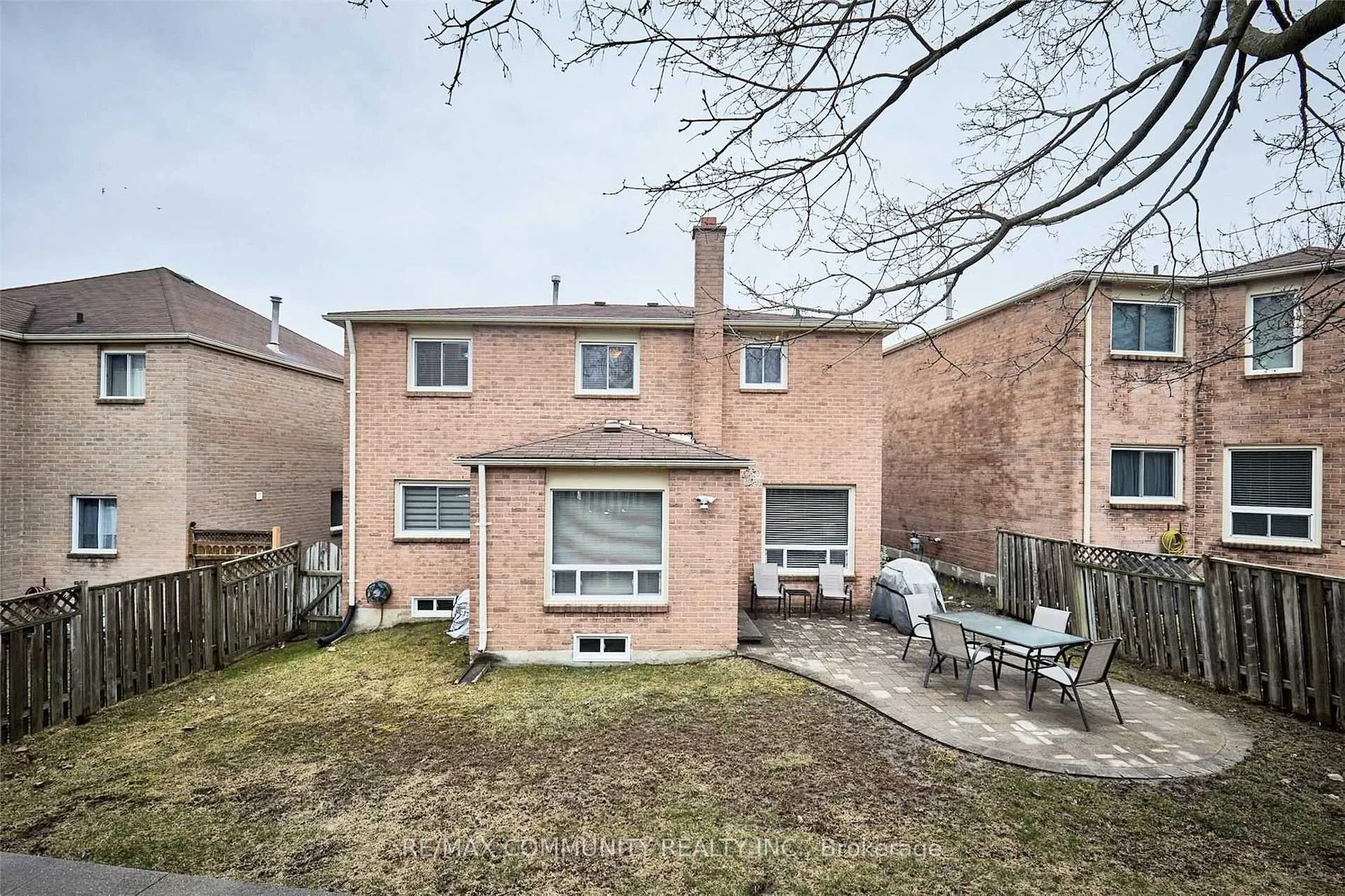 Photo 11 of Unit Bsmt, 1004 Maury Crescent, Pickering, Liverpool — HOMEH