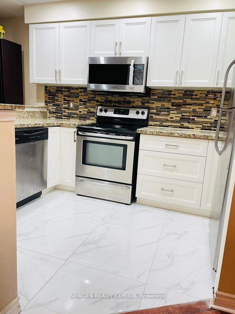 Photo 7 of 3330 Snowball Road E, Mississauga, Lisgar — HOMEH
