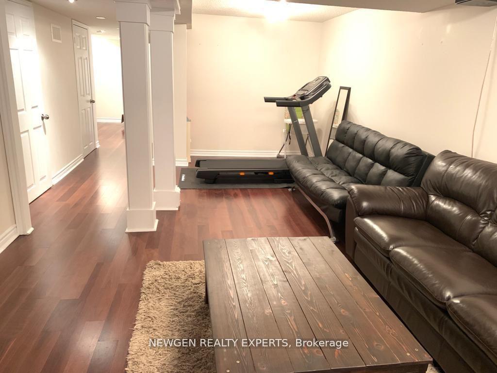 Photo 12 of 3330 Snowball Road E, Mississauga, Lisgar — HOMEH
