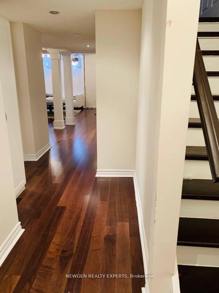 Photo 13 of 3330 Snowball Road E, Mississauga, Lisgar — HOMEH