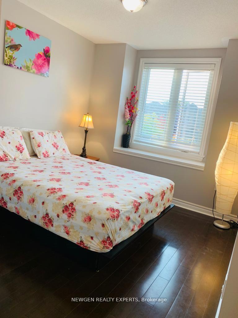 Photo 21 of 3330 Snowball Road E, Mississauga, Lisgar — HOMEH