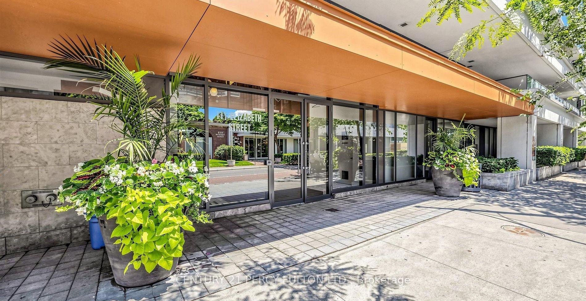 Photo 3 of Unit 1501, 111 Elizabeth Street, Toronto, Bay Street Corridor — HOMEH