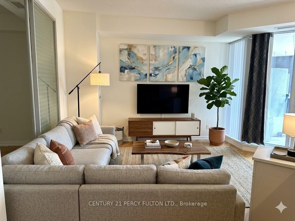 Photo 19 of Unit 1501, 111 Elizabeth Street, Toronto, Bay Street Corridor — HOMEH