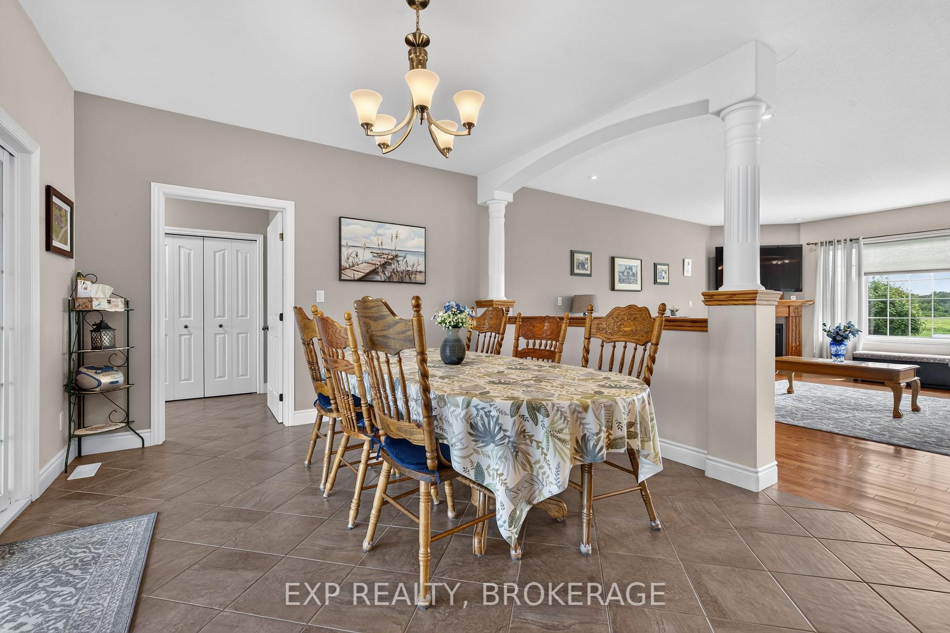 Photo 10 of 3081 Latimer Road, Frontenac, Frontenac South — HOMEH