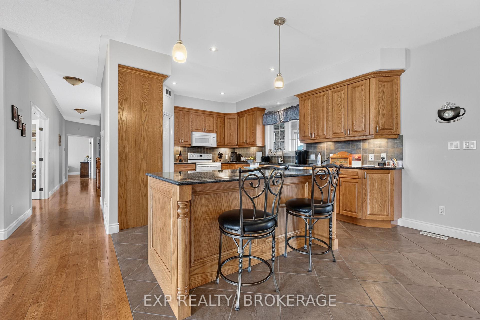 Photo 12 of 3081 Latimer Road, Frontenac, Frontenac South — HOMEH