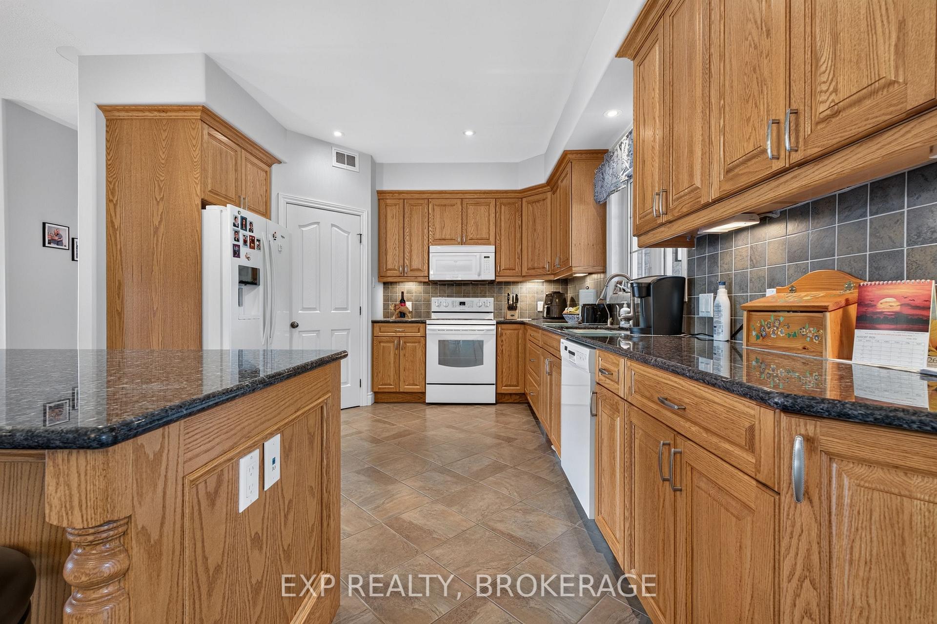 Photo 13 of 3081 Latimer Road, Frontenac, Frontenac South — HOMEH
