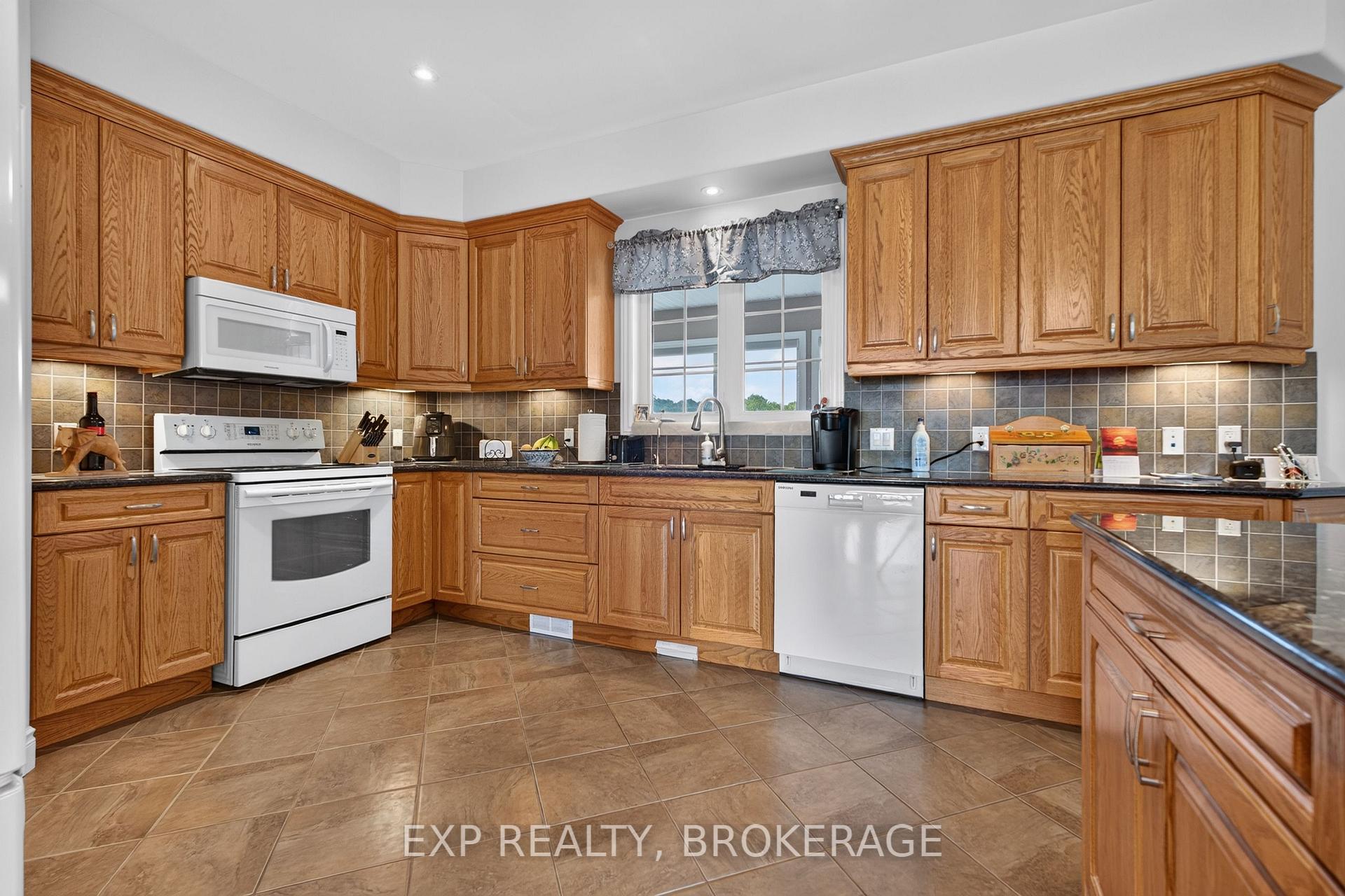 Photo 14 of 3081 Latimer Road, Frontenac, Frontenac South — HOMEH