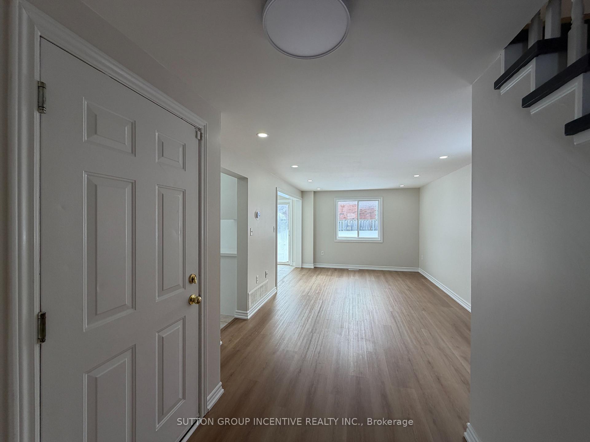 Photo 4 of 15 Timothy Lane, Barrie, Holly — HOMEH