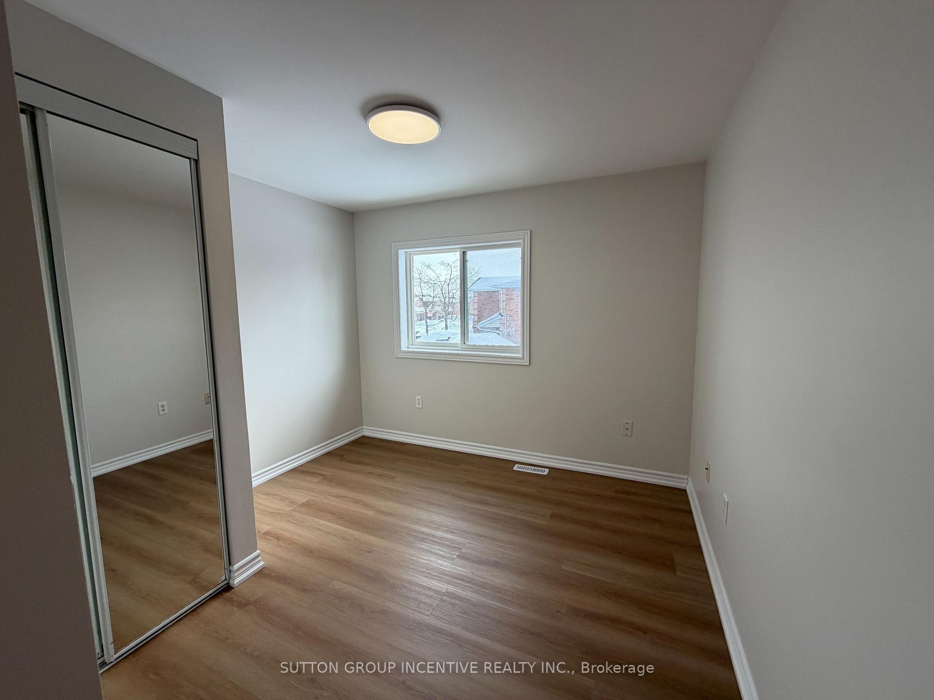 Photo 17 of 15 Timothy Lane, Barrie, Holly — HOMEH