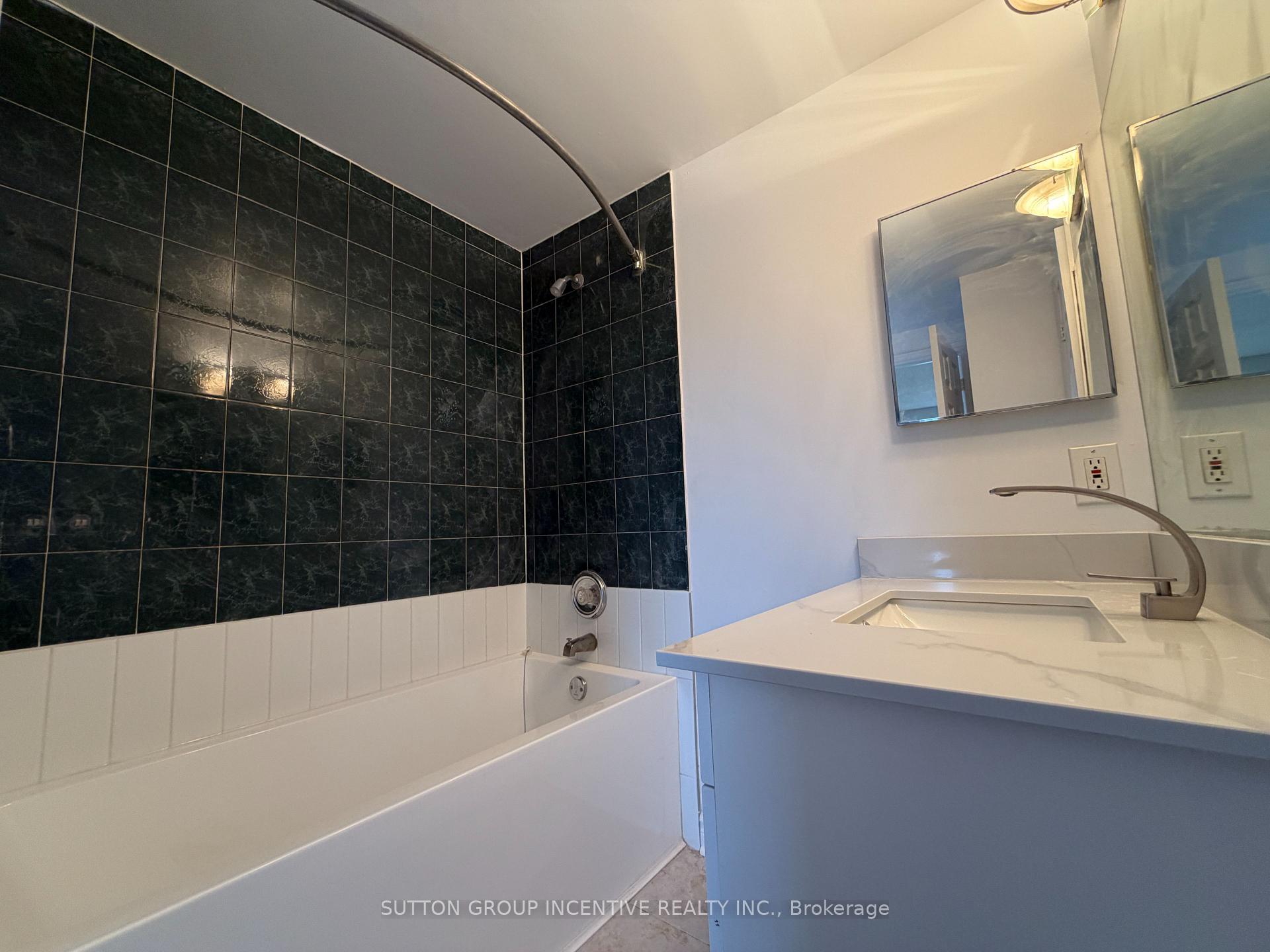 Photo 19 of 15 Timothy Lane, Barrie, Holly — HOMEH