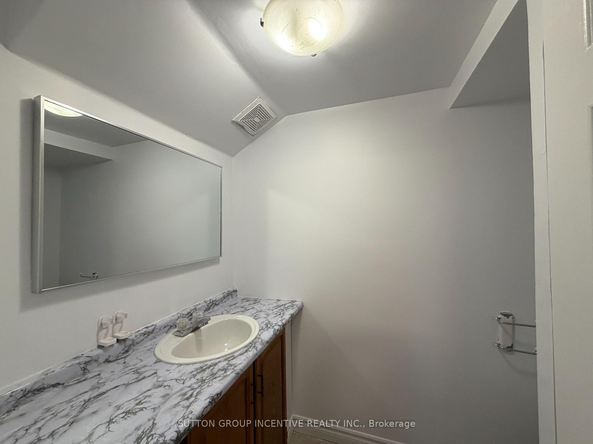 Photo 24 of 15 Timothy Lane, Barrie, Holly — HOMEH