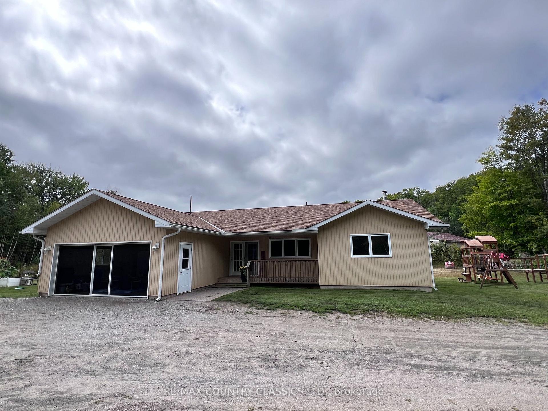 Photo of 3952 Loop Road