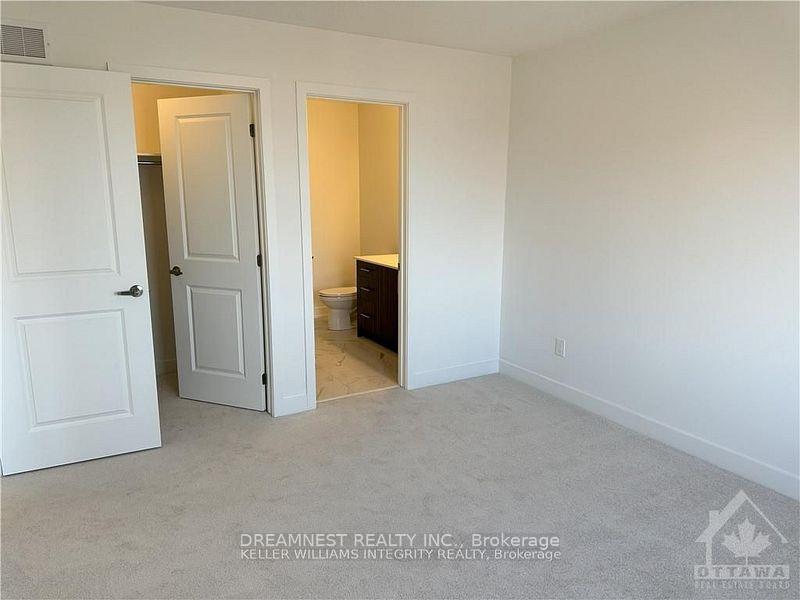 Photo 6 of 806 Anciano Crescent, Ottawa, Kanata - Emerald Meadows/Trailwest — HOMEH