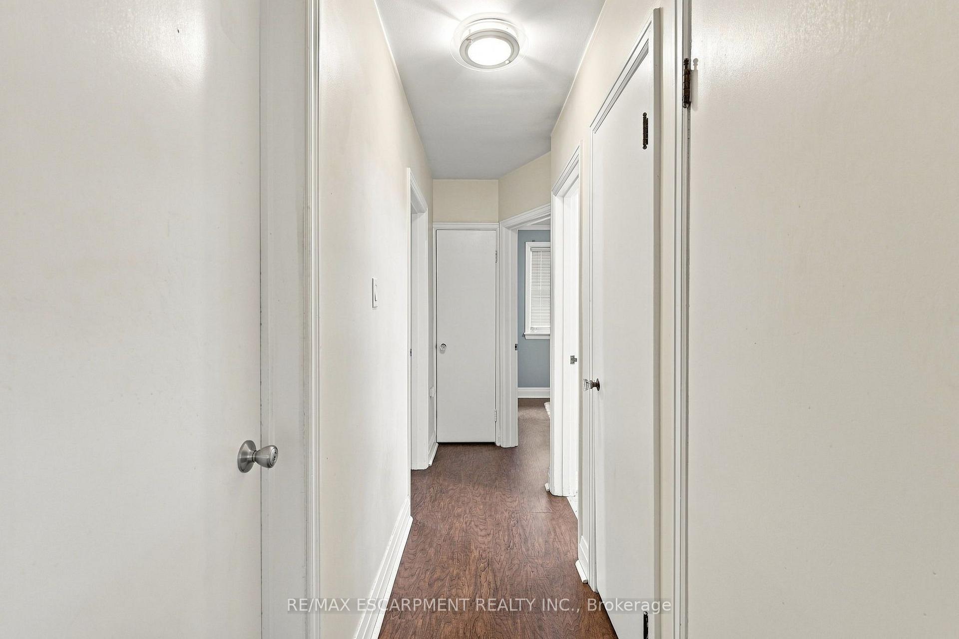 Photo 17 of 299 West 5th Street, Hamilton, Buchanan — HOMEH