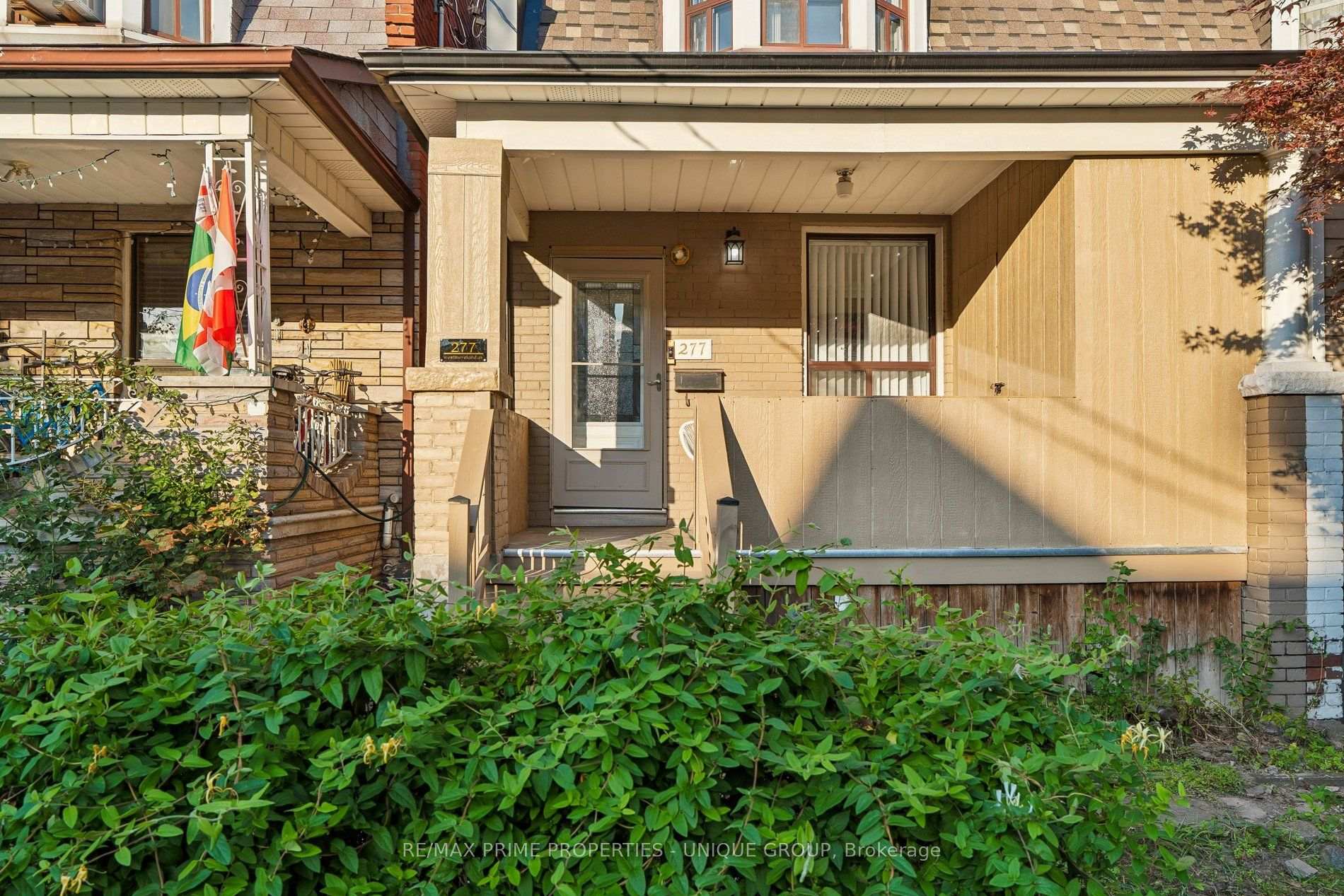 Photo 2 of 277 Westmoreland Avenue, Toronto, Dovercourt-Wallace Emerson-Junction — HOMEH