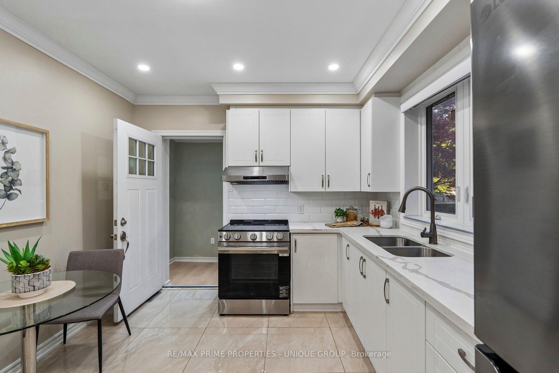 Photo 23 of 277 Westmoreland Avenue, Toronto, Dovercourt-Wallace Emerson-Junction — HOMEH
