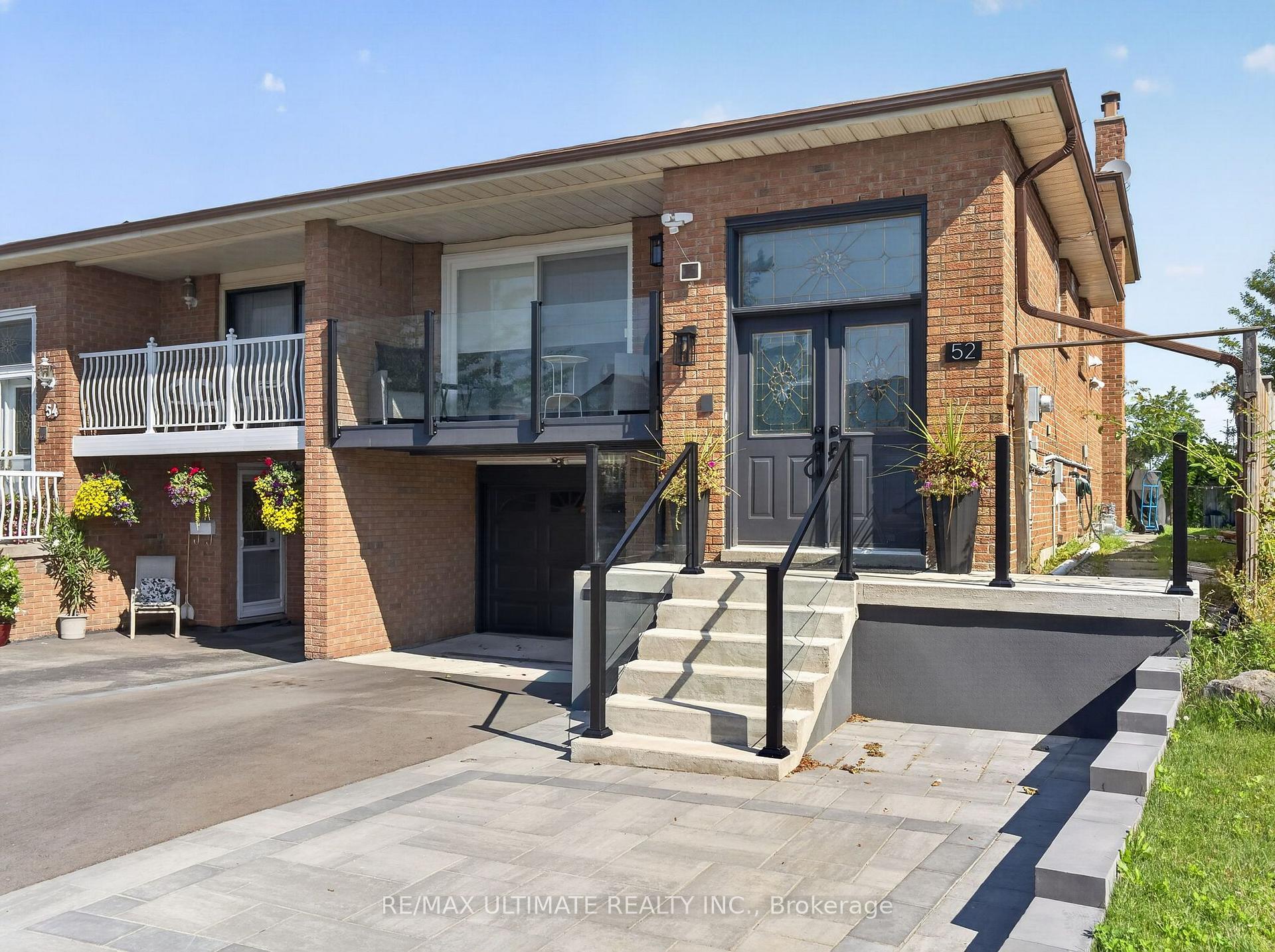 Photo 1 of 52 Revlis Crescent, Scarborough, L'Amoreaux — HOMEH