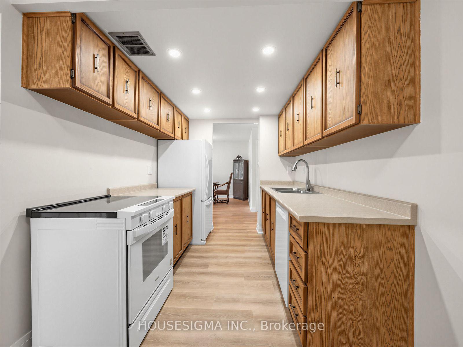 Photo 21 of Unit 2307, 3151 Bridletowne Circle, Scarborough, L'Amoreaux — HOMEH