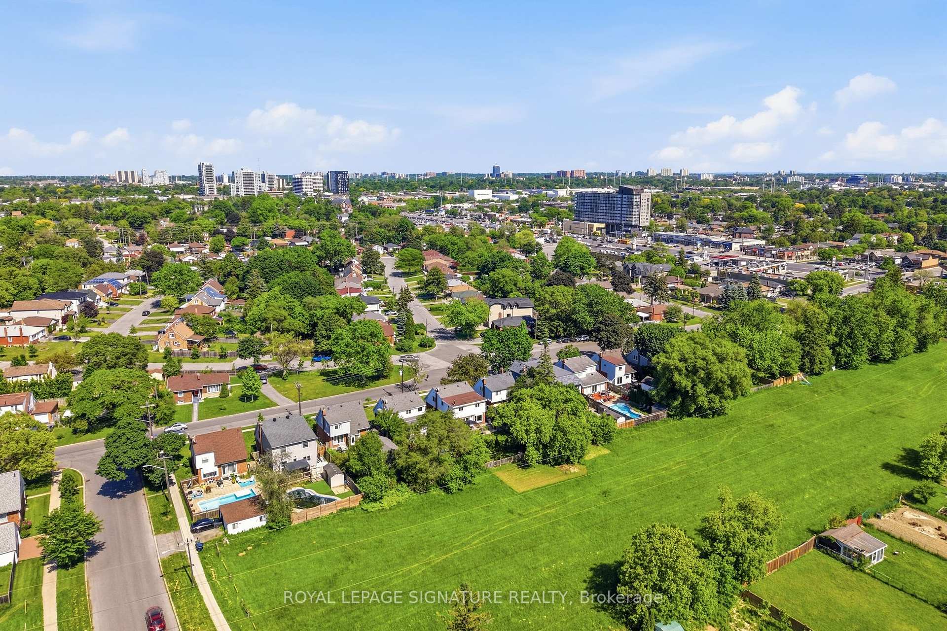 Photo 26 of 48 Tower Drive, Scarborough, Wexford-Maryvale — HOMEH